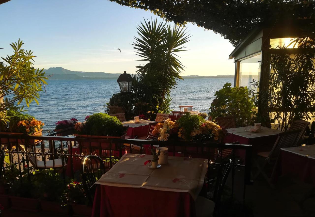 Hotel Grifone Sirmione Exterior photo