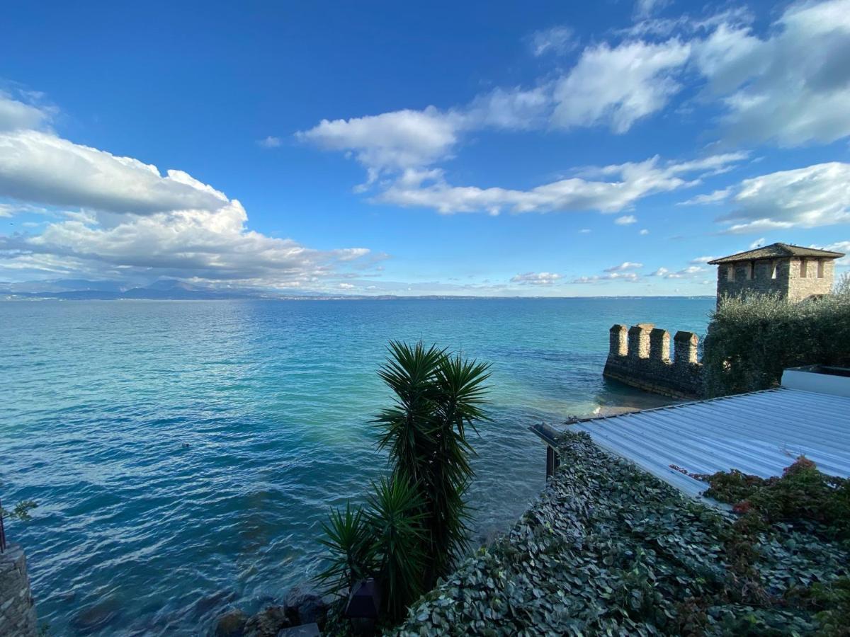 Hotel Grifone Sirmione Exterior photo